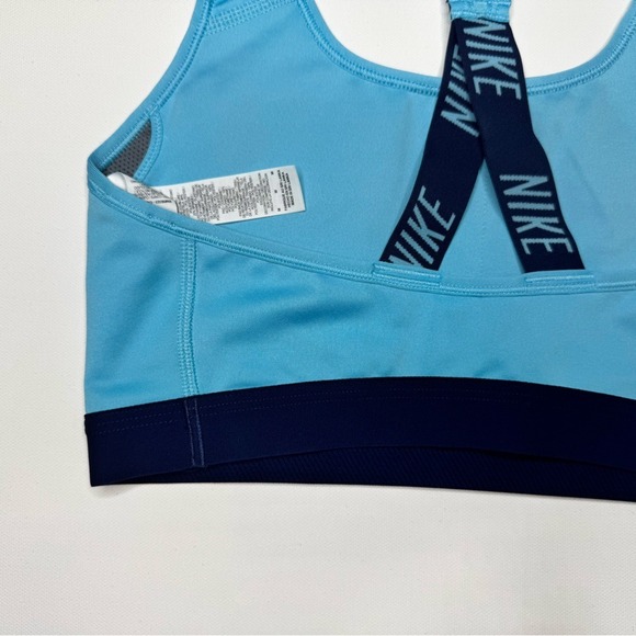 Nike Pro Women Classic Sports Training Bra - Picture 4 of 8